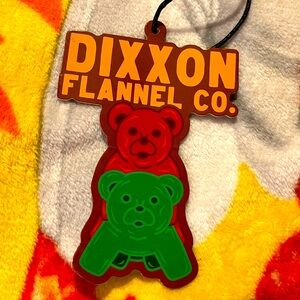 Dixxon shirt sticker hang tag